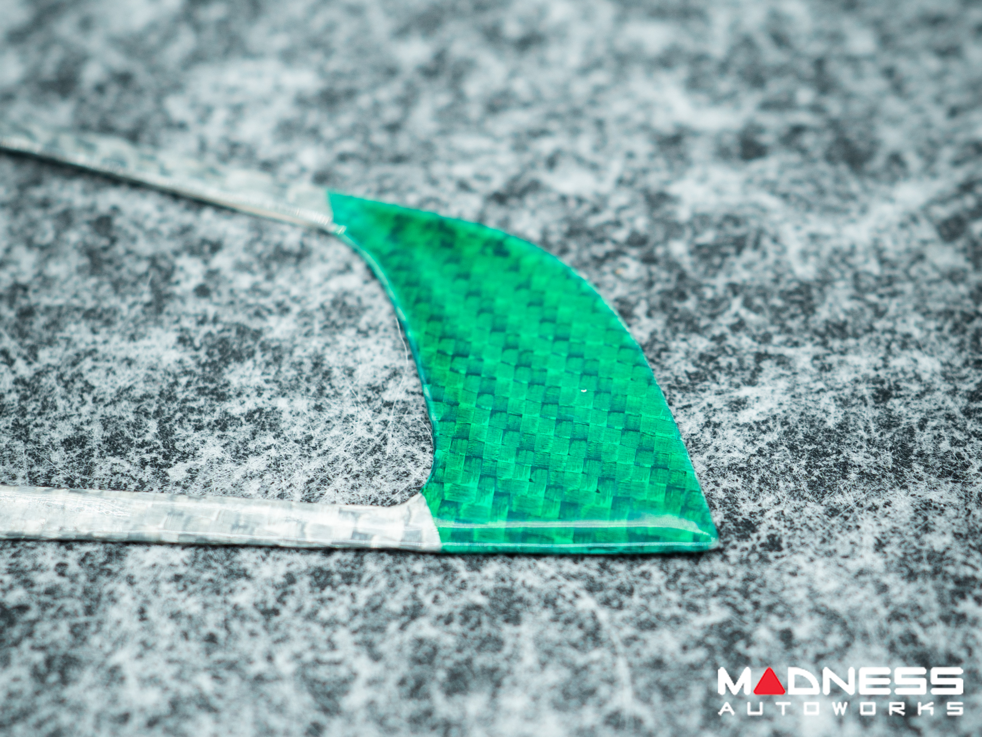 Alfa Romeo Giulia Steering Wheel Trim - Italian Theme - Std Model - Control Trim - Carbon Fiber - Pre '20 models - Feroce Carbon